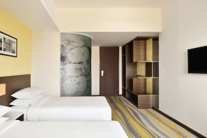 Imagen de la habitación del Hotel Fairfield by Marriott Ahmedabad. Foto 8