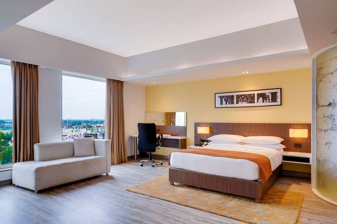 Imagen de la habitación del Hotel Fairfield by Marriott Ahmedabad. Foto 13