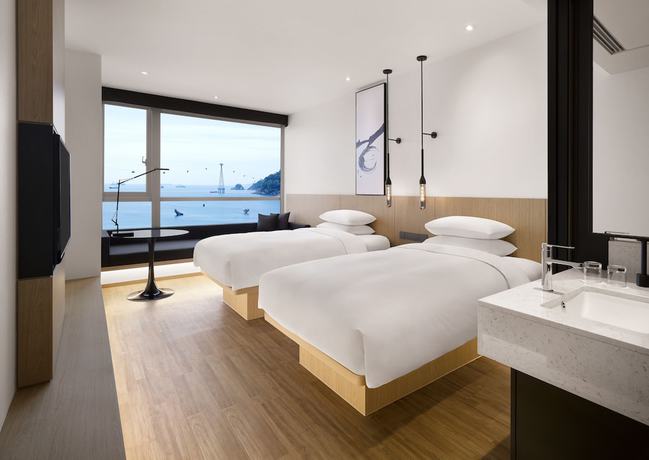 Imagen de la habitación del Hotel Fairfield by Marriott Busan Songdo Beach. Foto 8