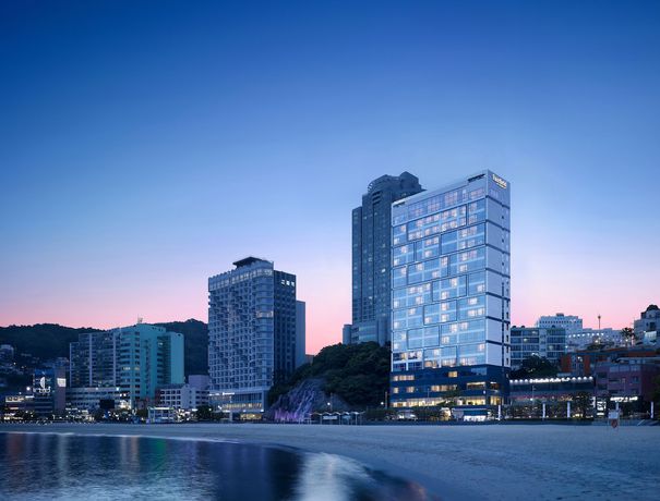Imagen general del Hotel Fairfield by Marriott Busan Songdo Beach. Foto 2