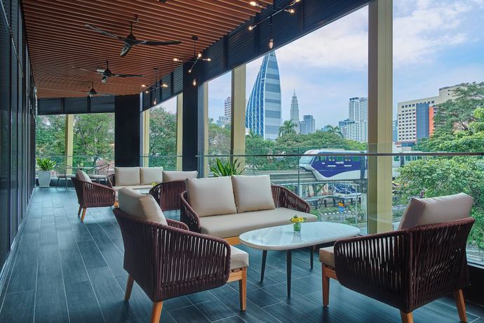 Imagen del bar/restaurante del Hotel Fairfield by Marriott Chow Kit Kuala Lumpur. Foto 2