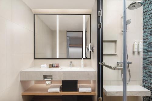Imagen general del Hotel Fairfield by Marriott Hangzhou Wulin Square, China. Foto 1