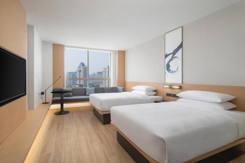 Imagen de la habitación del Hotel Fairfield by Marriott Hangzhou Wulin Square, China. Foto 16