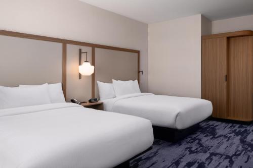 Imagen de la habitación del Hotel Fairfield by Marriott Inn & Suites Cincinnati Oakley. Foto 11