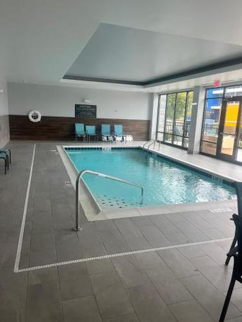 Imagen general del Hotel Fairfield by Marriott Inn & Suites Cincinnati Oakley. Foto 3