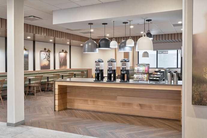 Imagen de los interiores del Hotel Fairfield by Marriott Inn & Suites Penticton. Foto 13