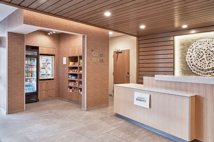 Imagen de los interiores del Hotel Fairfield by Marriott Inn & Suites Penticton. Foto 16