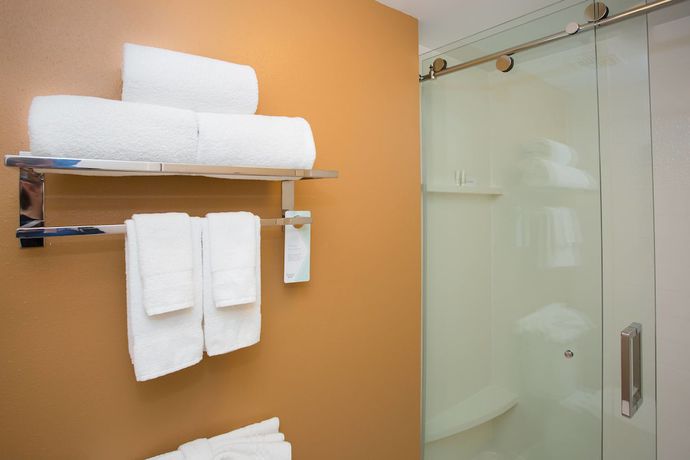 Imagen de la habitación del Hotel Fairfield by Marriott Inn & Suites Raynham Middleborough/Plymouth. Foto 7