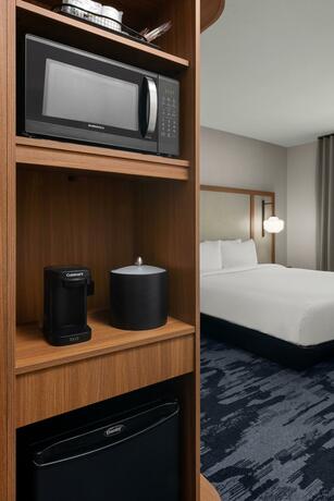 Imagen de la habitación del Hotel Fairfield by Marriott Inn & Suites Victorville. Foto 7