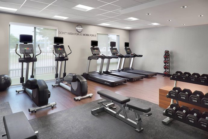 Imagen de los interiores del Hotel Fairfield by Marriott Inn and Suites Athens-University Area. Foto 17