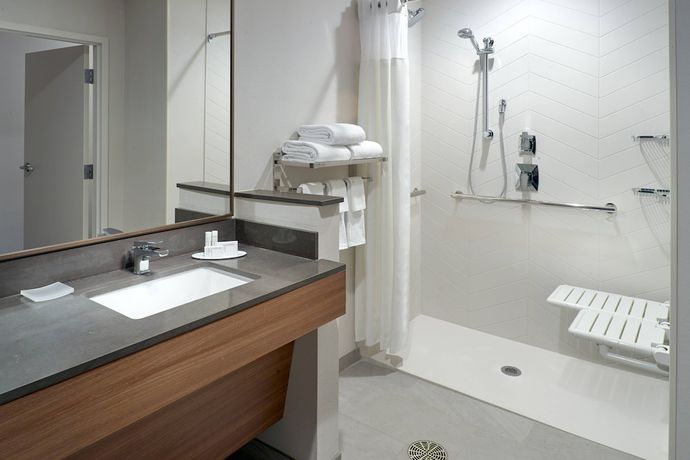 Imagen de la habitación del Hotel Fairfield by Marriott Inn and Suites Athens-University Area. Foto 9