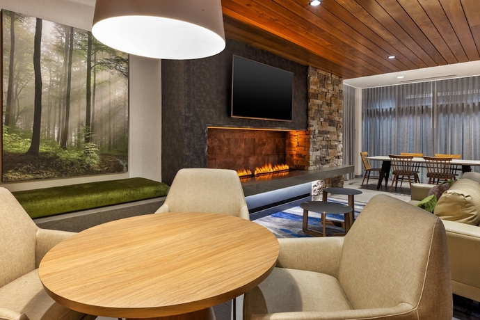 Imagen de los interiores del Hotel Fairfield by Marriott Inn and Suites Knoxville Airport Alcoa. Foto 17