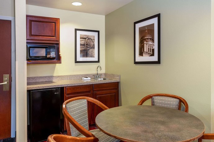 Imagen de la habitación del Hotel Fairfield by Marriott Inn and Suites by Marriott Helena North. Foto 9