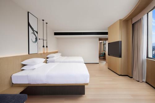 Imagen de la habitación del Hotel Fairfield by Marriott Lijiang Ancient Town. Foto 17