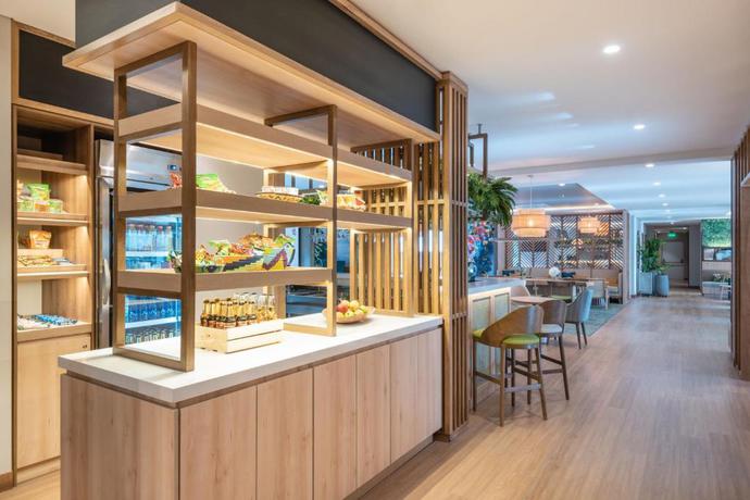 Imagen del bar/restaurante del Hotel Fairfield by Marriott Medellin Sabaneta. Foto 4