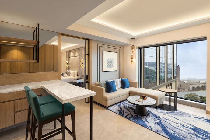 Imagen de la habitación del Hotel Fairfield by Marriott Mumbai International Airport. Foto 7