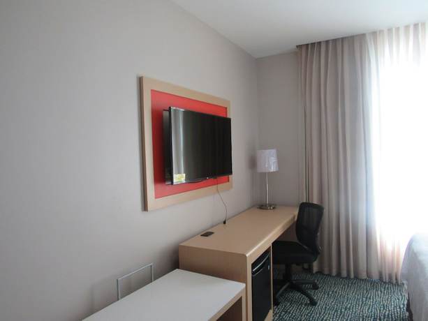 Imagen de la habitación del Hotel Fairfield by Marriott San Salvador. Foto 10