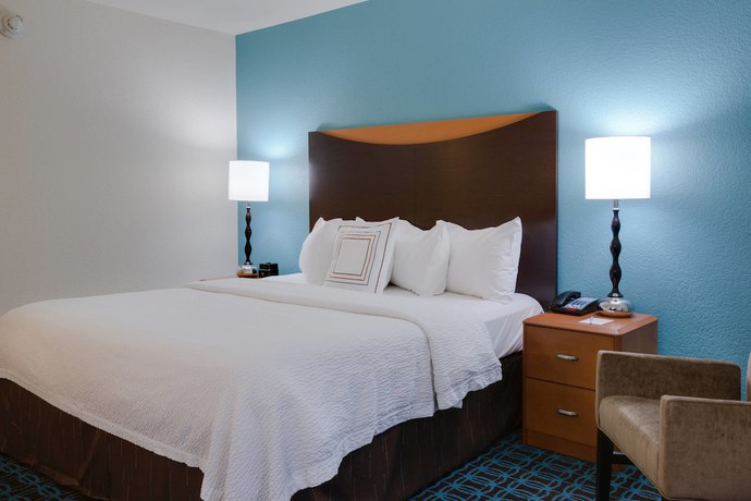 Imagen de la habitación del Hotel Fairfield by Marriott Titusville Kennedy Space Center. Foto 7