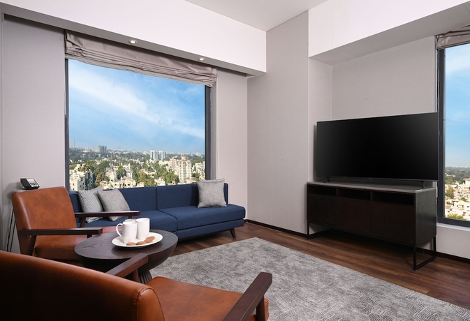 Imagen de la habitación del Hotel Fairfield by Marriott Vadodara. Foto 16