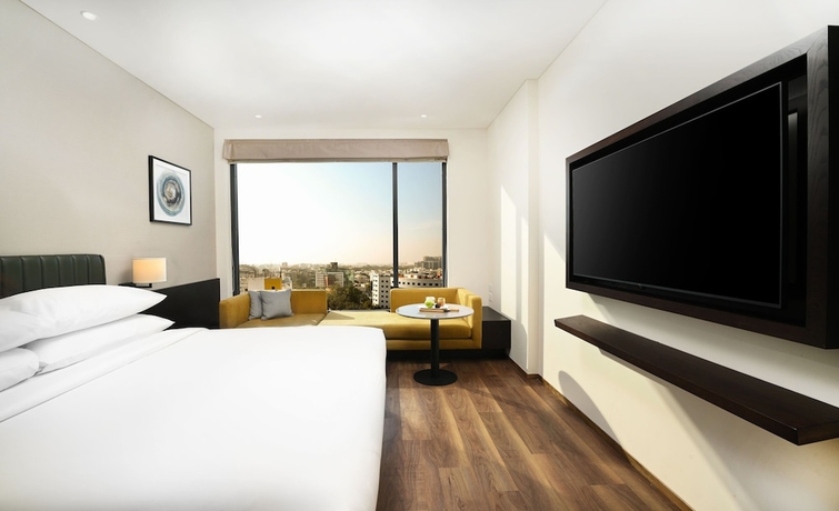 Imagen de la habitación del Hotel Fairfield by Marriott Vadodara. Foto 18