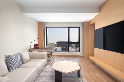 Imagen general del Hotel Fairfield by Marriott Yangzhou Slender West Lake. Foto 15