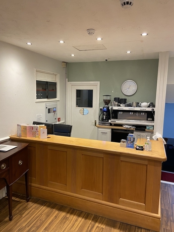 Imagen de los interiores del Hotel Fairhaven. Foto 18