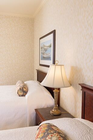 Imagen general del Hotel Fairhaven Village Inn. Foto 1
