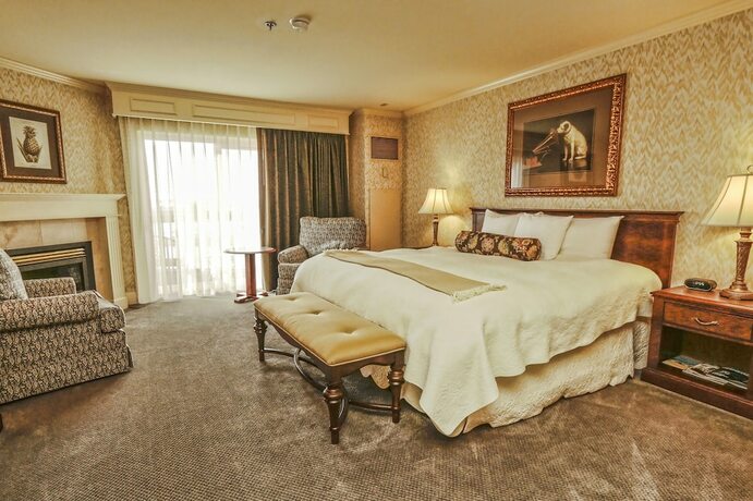 Imagen de la habitación del Hotel Fairhaven Village Inn. Foto 13