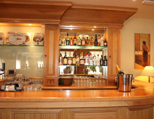 Imagen del bar/restaurante del Hotel Fairhill House. Foto 4