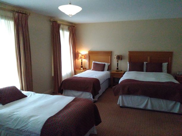 Imagen de la habitación del Hotel Fairhill House. Foto 13