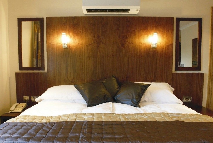 Imagen de la habitación del Hotel Fairlawns and Spa. Foto 8