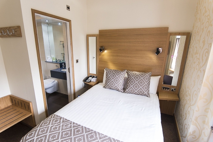 Imagen de la habitación del Hotel Fairlawns and Spa. Foto 11
