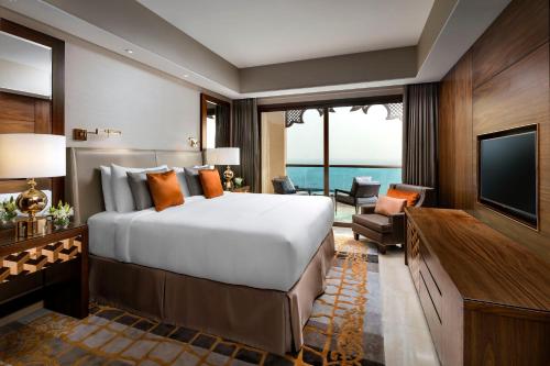 Imagen de la habitación del Hotel Fairmont Ajman. Foto 11