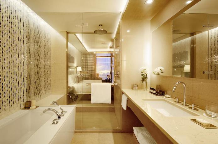 Imagen de la habitación del Hotel Fairmont Baku - Flame Towers. Foto 16