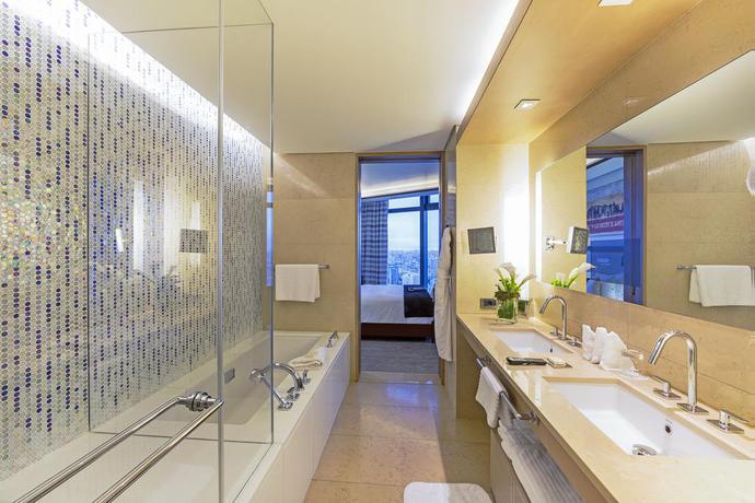 Imagen de la habitación del Hotel Fairmont Baku - Flame Towers. Foto 21