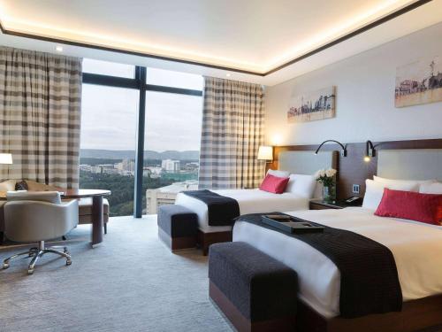 Imagen de la habitación del Hotel Fairmont Baku - Flame Towers. Foto 25