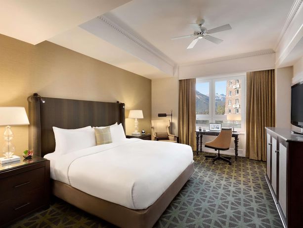 Imagen de la habitación del Hotel Fairmont Banff Springs. Foto 2