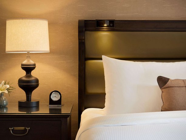 Imagen de la habitación del Hotel Fairmont Banff Springs. Foto 15