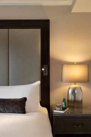 Imagen de la habitación del Hotel Fairmont Chateau Lake Louise. Foto 12