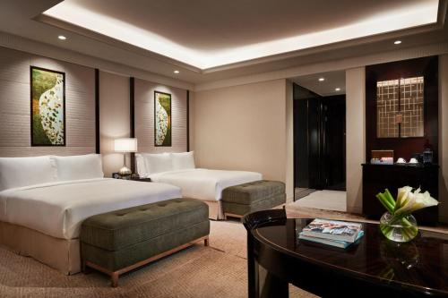 Imagen de la habitación del Hotel Fairmont Chengdu. Foto 5