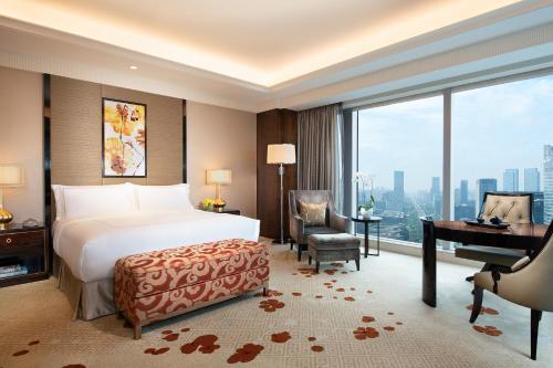 Imagen de la habitación del Hotel Fairmont Chengdu. Foto 12