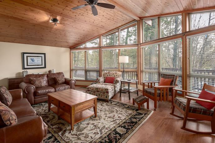Imagen general del Hotel Fairmont Creek Property Rentals Vacation Homes. Foto 1