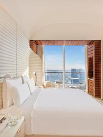 Imagen de la habitación del Hotel Fairmont Doha. Foto 9