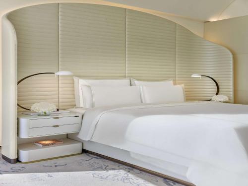 Imagen de la habitación del Hotel Fairmont Doha. Foto 11