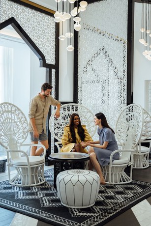 Imagen del bar/restaurante del Hotel Fairmont Fujairah Beach Resort. Foto 2