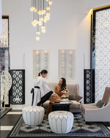 Imagen del bar/restaurante del Hotel Fairmont Fujairah Beach Resort. Foto 3