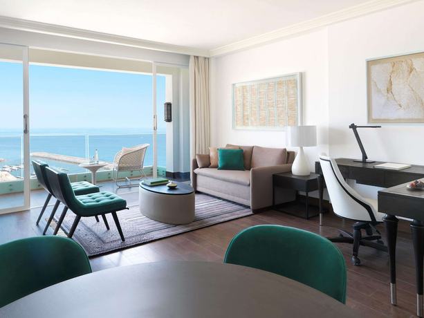 Imagen de la habitación del Hotel Fairmont Fujairah Beach Resort. Foto 15