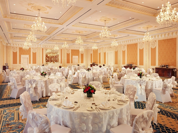 Imagen de los interiores del Hotel Fairmont Grand Kyiv. Foto 11