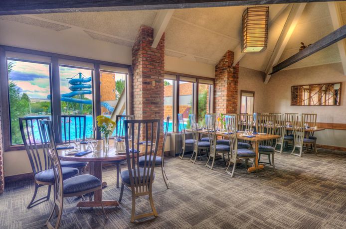Imagen de los interiores del Hotel Fairmont Hot Springs Resort, Butte. Foto 20
