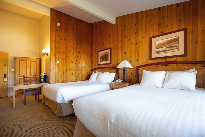 Imagen de la habitación del Hotel Fairmont Hot Springs Resort. Foto 15